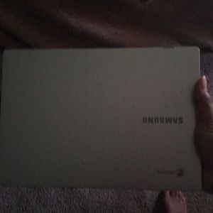 Samsung chrome book